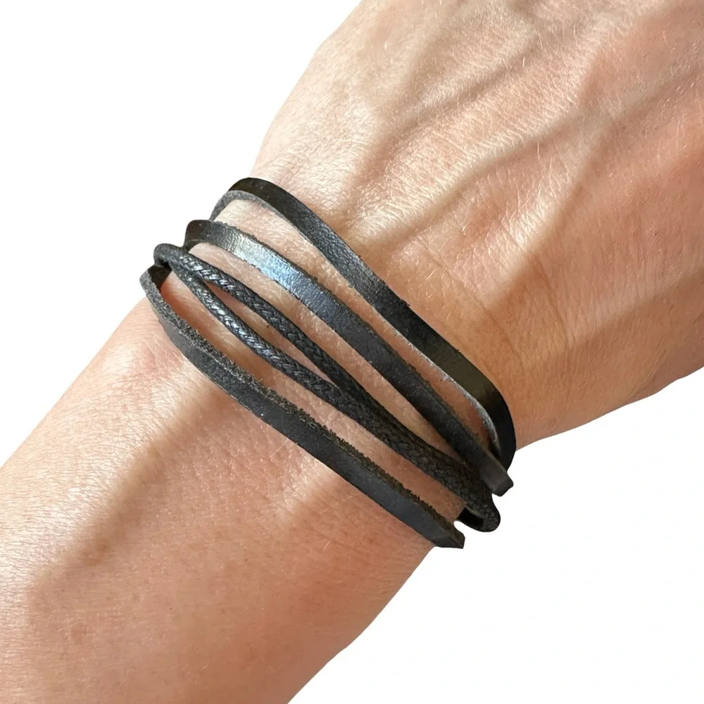⭐️ 5 for $25 Black Leather Adjustable Bracelet Unisex